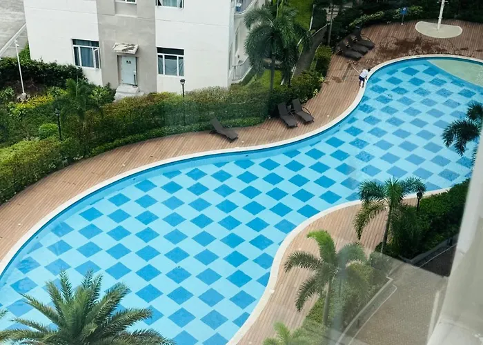 Aparthotel Paradise Staycation At South 4*
