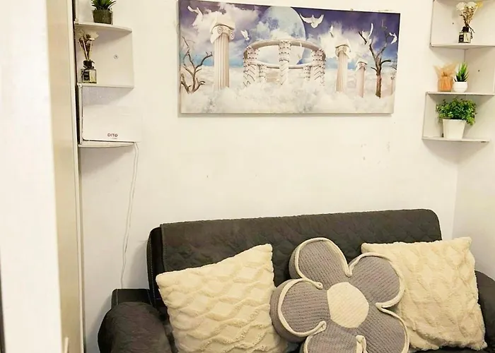 Paradise Staycation At South 4*