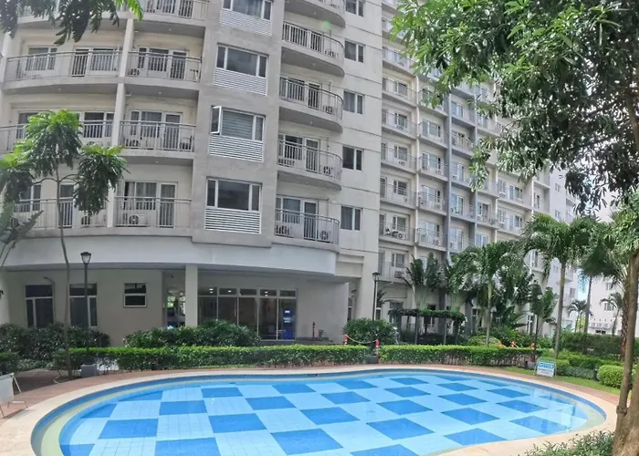 Aparthotel Paradise Staycation At South 4*