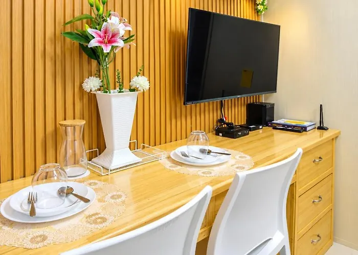 Aparthotel Paradise Staycation At South Manila